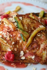 Preview wallpaper french toast, courgette, sauce, strawberry