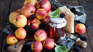 Preview wallpaper fruit, nectarine, blackberry, dishes, honey, cheese