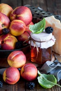 Preview wallpaper fruit, nectarine, blackberry, dishes, honey, cheese
