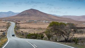 Preview wallpaper fuerteventura, highway, road, marking