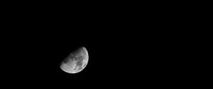 Preview wallpaper full moon, bw, moon, space, sky, night, satellite