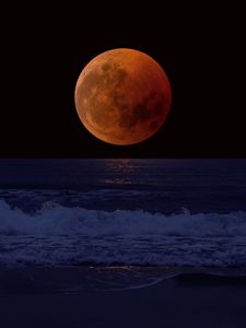 Preview wallpaper full moon, eclipse, sea, surf, horizon
