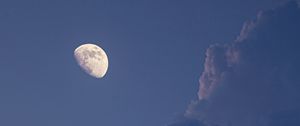 Preview wallpaper full moon, moon, clouds, sky