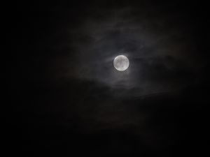 Preview wallpaper full moon, moon, clouds, night, bw