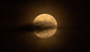 Preview wallpaper full moon, moon, clouds, sky, night, dark