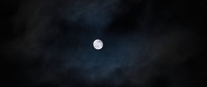 Preview wallpaper full moon, moon, clouds, night, darkness