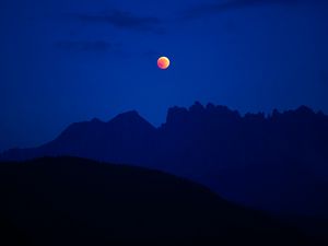 Preview wallpaper full moon, mountains, outlines, sky, karneid, italy