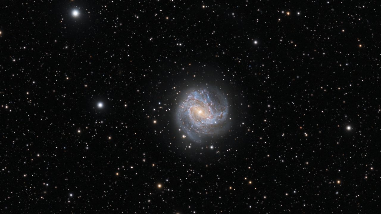 Wallpaper galaxy, messier 83, space, star, dark