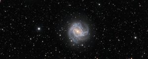 Preview wallpaper galaxy, messier 83, space, star, dark