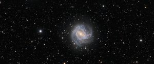 Preview wallpaper galaxy, messier 83, space, star, dark