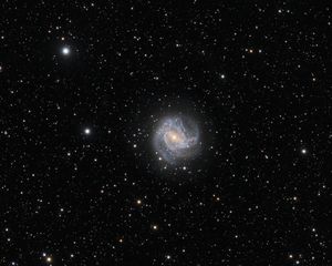 Preview wallpaper galaxy, messier 83, space, star, dark