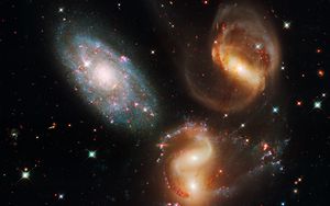 Preview wallpaper galaxy, universe, spirals, stars, cluster, telescope, hubble