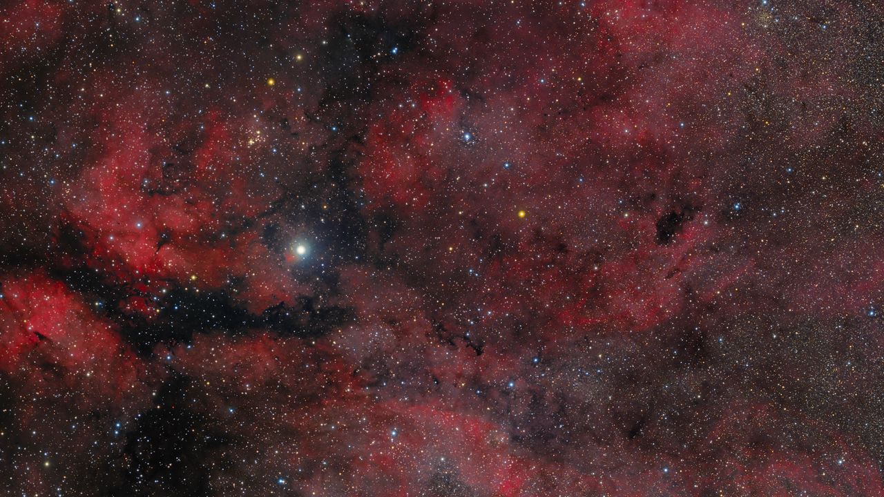 Wallpaper gamma cygni nebula, nebula, stars, space, red