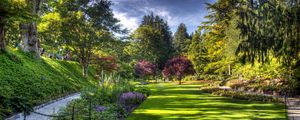 Preview wallpaper garden, trees, vegetation, lawn, grass, protection, sky, chains