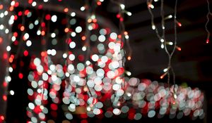 Preview wallpaper garland, glare, bokeh, light, circles, red, white