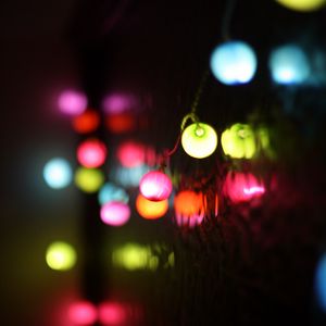 Preview wallpaper garland, light, colorful, dark