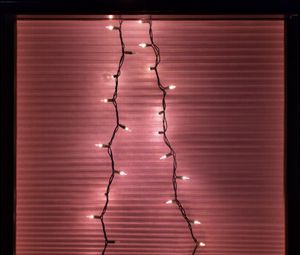 Preview wallpaper garland, light, mesh, red, dark