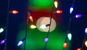 Preview wallpaper garland, lights, christmas tree, blur, new year, christmas