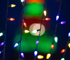 Preview wallpaper garland, lights, christmas tree, blur, new year, christmas