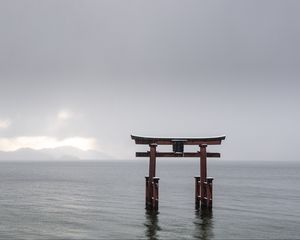 Preview wallpaper gate, architecture, water, sea, japan