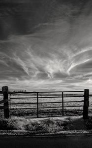 Preview wallpaper gate, bw, sky, fence