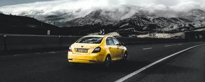 Preview wallpaper geely, car, rear view, yellow, road