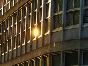 Preview wallpaper geometry, windows, building, light, lines