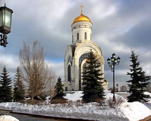 Preview wallpaper george temple, temple, city, moscow, russia, winter