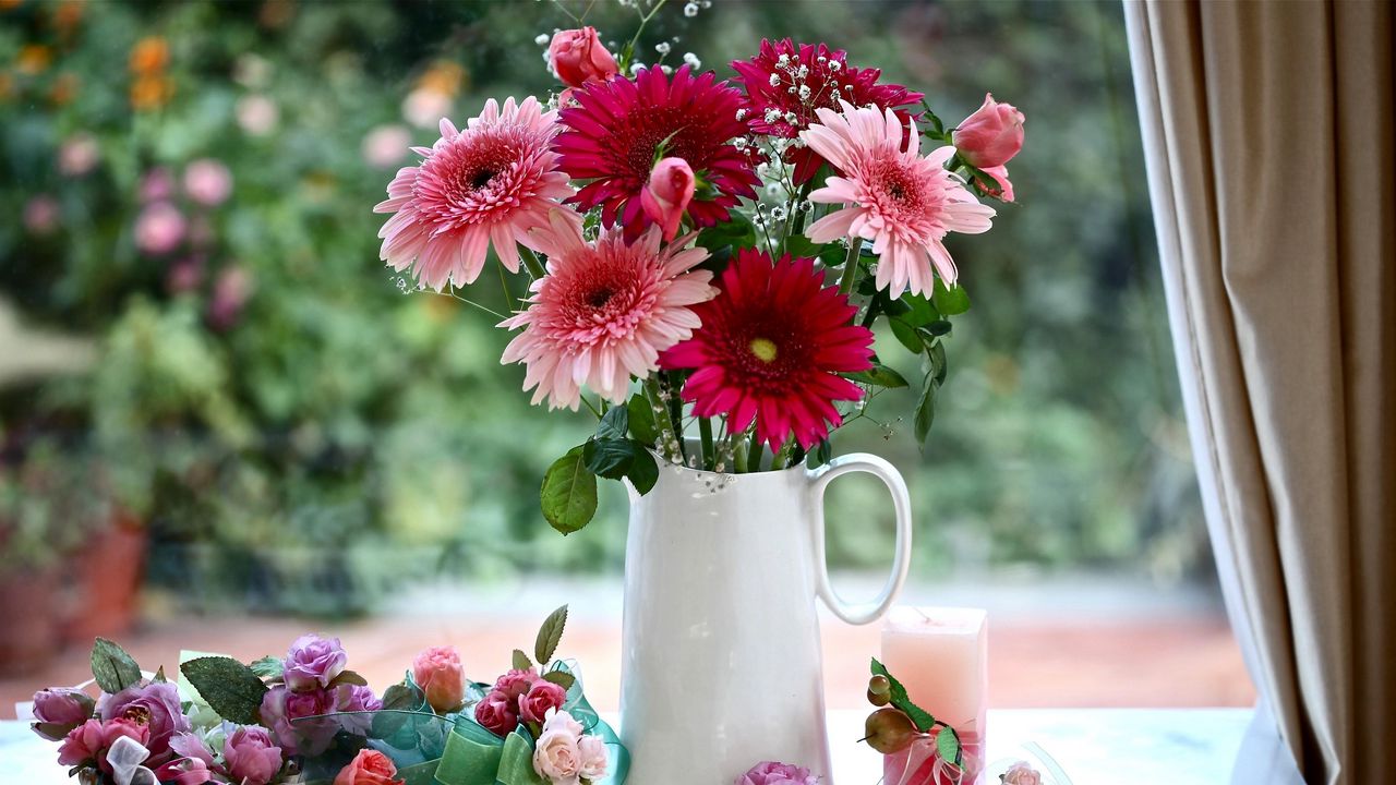 Wallpaper gerbera, gypsophila, roses, flowers, pitcher, basket, candle decoration