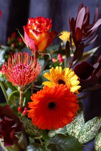 Preview wallpaper gerbera, roses, calla lilies, flowers, bouquets, composition, leaves