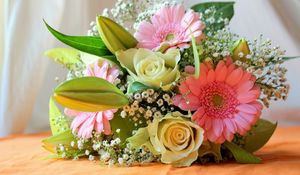 Preview wallpaper gerbera, roses, gypsophila, flowers, bouquet