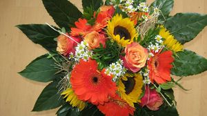Preview wallpaper gerbera, roses, sunflowers, chamomile, flower, decoration