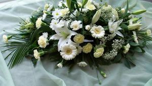 Preview wallpaper gerberas, carnations, lilies, gypsophila, composition, beautiful