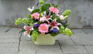 Preview wallpaper gerberas, lilies, carnations, composition, decor