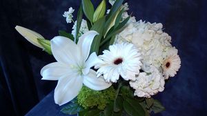 Preview wallpaper gerberas, lilies, hydrangeas, flowers, bouquet, white