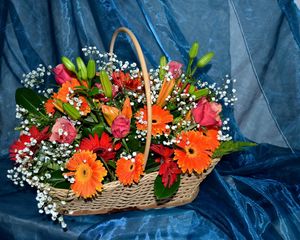 Preview wallpaper gerberas, roses, lilies, gypsophila, basket, composition, fabric