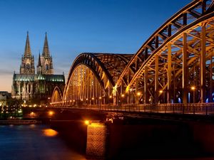 Preview wallpaper germany, night, bridge, light