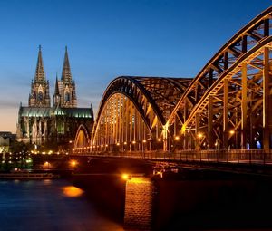 Preview wallpaper germany, night, bridge, light