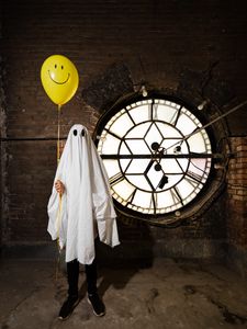 Preview wallpaper ghost, halloween, outfit, smiley, ball