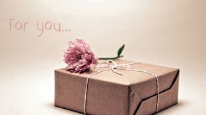 Preview wallpaper gift, box, flower