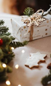 Preview wallpaper gift, box, holiday, christmas, new year