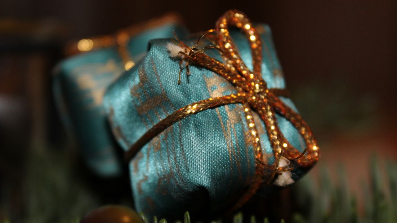 Wallpaper gift, wrap, ribbon, christmas, new year