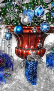 Preview wallpaper gifts, christmas tree, christmas tree decorations, vase, holiday