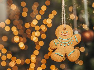 Preview wallpaper gingerbread, figurine, decoration, new year, christmas