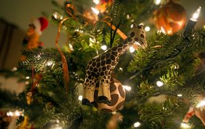 Preview wallpaper giraffe, tree, gifts, new year