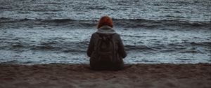 Preview wallpaper girl, alone, shore, beach, sunset