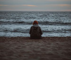 Preview wallpaper girl, alone, shore, beach, sunset