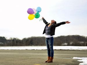 Preview wallpaper girl, balls, mood, flight