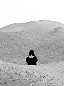 Preview wallpaper girl, bw, sand, hills