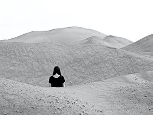 Preview wallpaper girl, bw, sand, hills